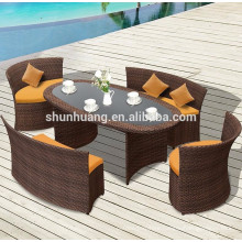 New design outdoor garden rattan furniture PE rattan wicker dining  table and chair set